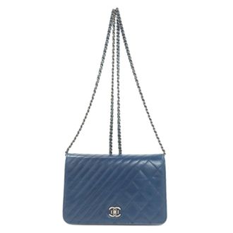Chanel Matelasse Blue Leather Chain/Shoulder Wallet (Pre-Owned)