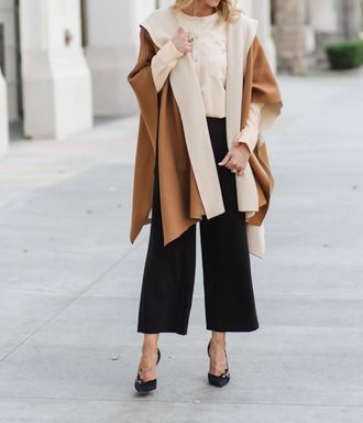Lyss&eacute; Ellery Cape In Camel