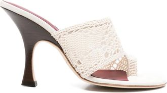 Magda Butrym 100 mm gehaakte sandalen met hak - Beige