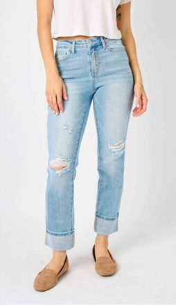 Judy Blue Star Bright Boyfriend Jeans In Light Wash Blue