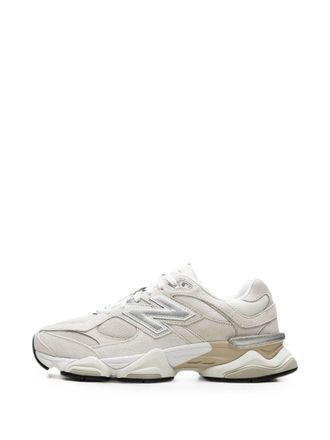 New Balance Sneaker - White