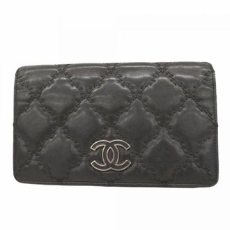 Chanel Black Leather Long Wallet (Bi-Fold) (Pre-Owned)