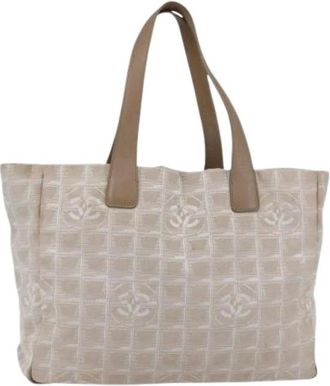 Chanel Pre-owned Tote Bags, female, Beige, Size: ONE SIZE Pre-owned Nylon Tote Bag