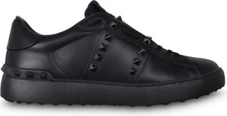 Valentino Garavani Rockstud Untitled Sneaker - Heren - Sneakers - Zwart - 40 1/2 EU - Leer - Schoenen