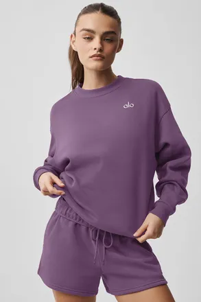 Alo | Accolade Crewneck Neck Pullover Top in Plum Kiss Purple, Size: Medium