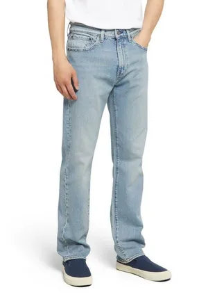 Levi's 505 Relaxed Straight Leg Jeans in In The Head Lights at Nordstrom, Size 32 X 32