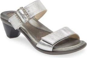 Naot Recent Slide Sandal in Soft Silver Leather at Nordstrom Rack, Size 10Us / 41Eu