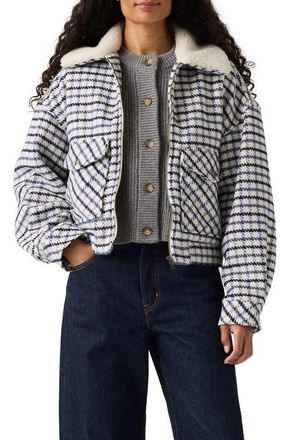 Levi's 90s Shrunken Trucker Jacket with Faux Shearling Collar in Dowsett Plaid Birch at Nordstrom, Size X-Large