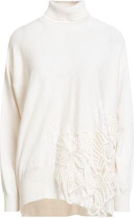 D.exterior D. EXTERIOR Turtlenecks