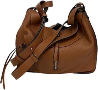 Loewe Pre-owned Shoulder Bags, female, Brown, Size: ONE SIZE Pre-owned Leather handbags