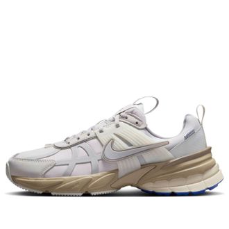 Nike (WMNS) Nike V2K Run Gore-Tex Light Iron Ore Khaki FZ2622-002