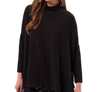 French Kyss Abstract Print Two Tone Poncho In Black