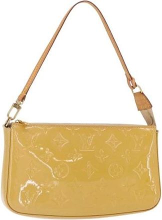Louis Vuitton Pre-owned Shoulder Bags, female, Yellow, Size: ONE SIZE Pre-owned Vintage Shoulder Bag
