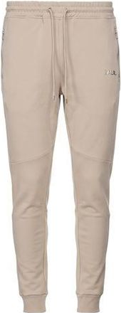 BALR. BOTTOMWEAR - Pantaloni su YOOX.COM