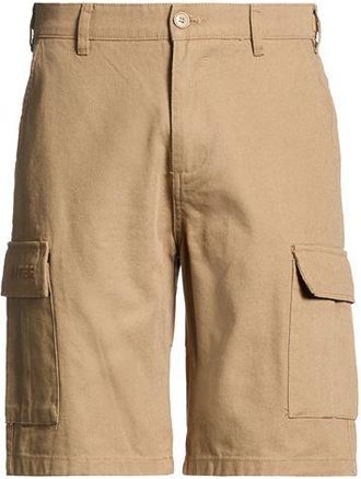 Iuter BOTTOMWEAR - Shorts & Bermuda Shorts sur YOOX.COM
