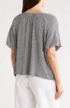 Max Studio Bubble Sleeve Split Neck Top in Black /White at Nordstrom Rack, Size X-Large