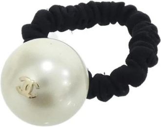 Chanel Pre-owned Accessories, female, Black, Size: ONE SIZE Pre-owned Pearl Scrunchie