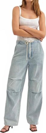 Daze Jetset Denim Jogger Jeans In Light Wash