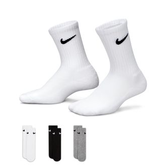 Nike Basics Kids Crew Socks (3 Pairs) in White | UN0027-W2F