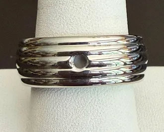 Qudo Womens Sanza Ring In Silver