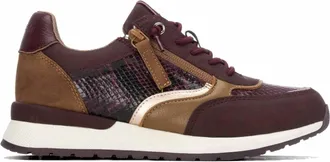 Refresh Womens Casual Sneakers In Burgundy