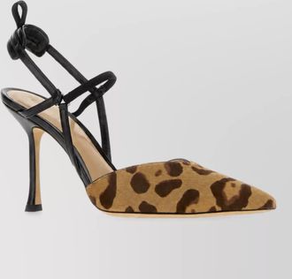 Fendi leather printed pumps