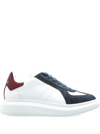 Alexander McQueen Oversized panelled lace-up sneakers - men - Calf Leather/Fabric/Rubber/Suede - 41.5 - White
