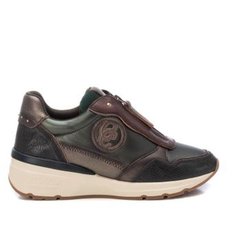Xti Womens Leather Sneakers In Kakhi