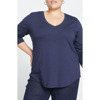 Universal Standard Long Sleeve V-Rex Tee in Midnight Blue at Nordstrom, Size 3Xl
