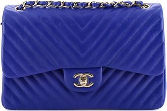 Chanel Classic Double Flap Bag Chevron Lambskin Jumbo shoulder bag - Blauw