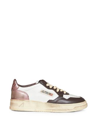 Autry Sup Vint Low Wom Metallic Accent Leather Sneakers