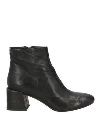 Collection Privée Ankle boots