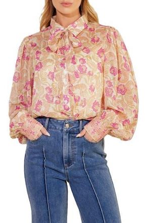 Flying Tomato Printed Woven Top in Ivory Lavender at Nordstrom Rack, Size Medium