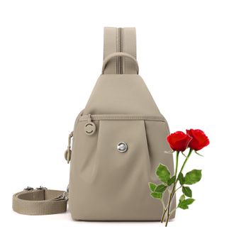 Generic Waterproof 2-Way Commuter Bag - Large Capacity 3-in-1 Multifunctional Sling Bag with Efficient Storage Design and Comfortable Carrying