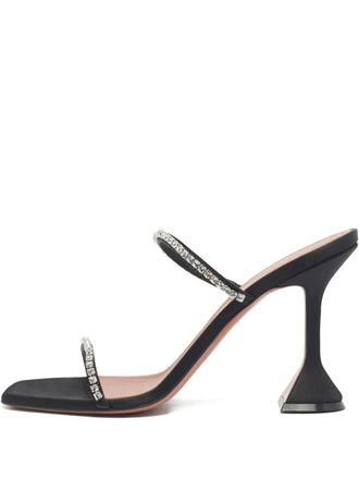 Amina Muaddi Gilda satijnen sandalen verfraaid met kristallen - Zwart