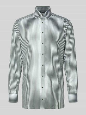 Olymp Regular Fit Businesshemd aus reiner Baumwolle mit Kentkragen in Gruen, Größe 39