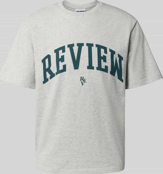 Review T-Shirt mit Label-Print in Hellgrau Melange, Gr&ouml;&szlig;e S