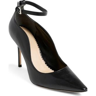 Cinq &agrave; Sept Riley Soft Curve Pointed Toe Pump in Black at Nordstrom, Size 7Us