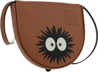 Loewe Pre-owned Cross Body Bags, female, Brown, Size: ONE SIZE Pre-owned Shoulder Bag
