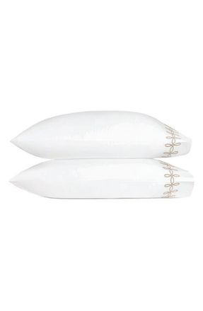 Matouk Gordian Knot Egyptian Cotton Percale Set of 2 Pillowcases in Truffle at Nordstrom, Size Standard