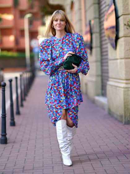 Prepariamoci alla primavera con gli abiti midi in saldo più chic!