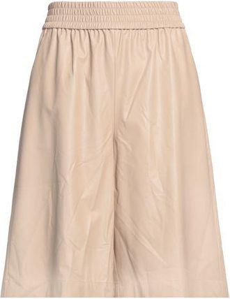 Escada PARTES DE ABAJO - Pantalones cortos y bermudas en YOOX.COM