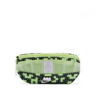 Nike x LEGO Collection Waistpack (3L) in Green | II1665-360