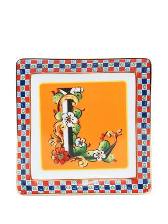 Baci Milano letter-detail decorative tray (15cm x 15cm) - unisex - Porcelain - One Size - Orange