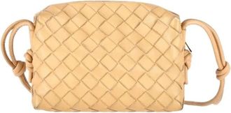Bottega Veneta Pre-owned Mini Intrecciato Loop Camera Crossbody Bag - Dames - Vintage Schoudertas - Beige - ONE Size - Leer - Vintage