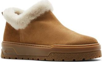 La Canadienne Lugano Genuine Shearling Lined Waterproof Slip On Boot in Toffee Suede at Nordstrom, Size 9.5