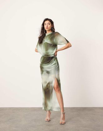 Asos Vestito midi verde con stampa sfumata e scollo drappeggiato-Multicolore