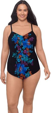 Trimshaper Hank Handkerchief Tankini Swimsuit Top in Garden Variety at Nordstrom, Size 20W