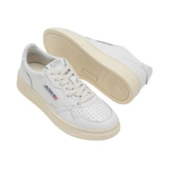Autry Sneakers, male, White, Size: 10 US Medalist Low