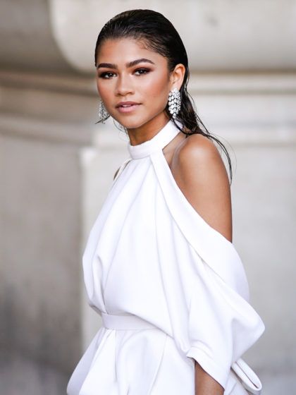 Piatta (o quasi)? Ecco come vestirsi per valorizzare un seno piccolo